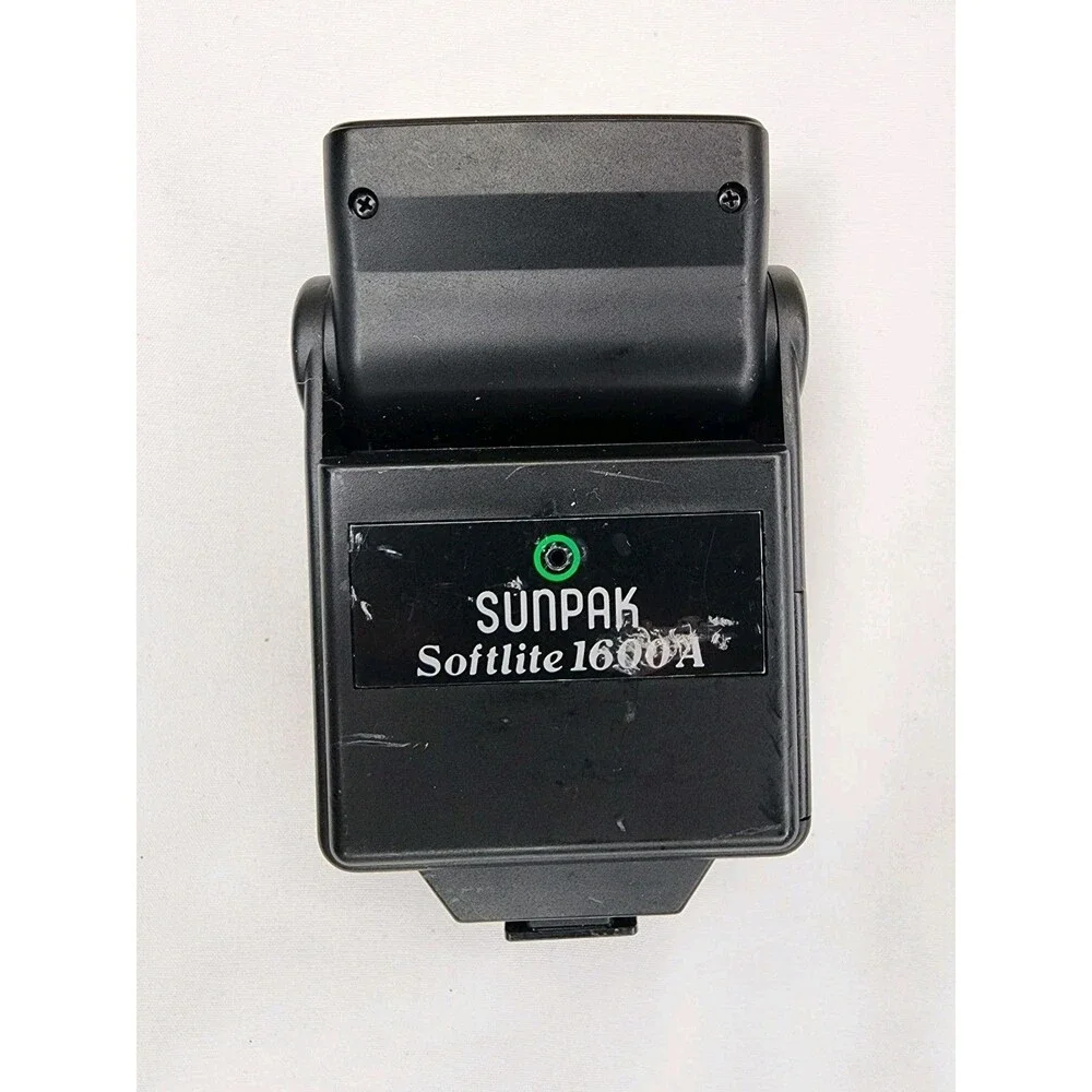 Sunpak Softlite 1600 A - Automatic Electronic Bounce Flash